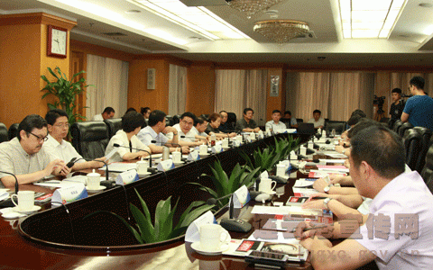 “一带一路”战略与连云港发展座谈会在京举行
