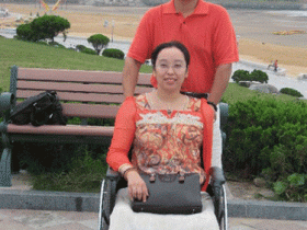 2016年2月份中国好人候选人事迹：“轮椅上的创业玫瑰”谢芳丽用坚韧与感动书写别样人生