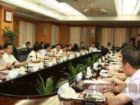 “一带一路”战略与连云港发展座谈会在京举行